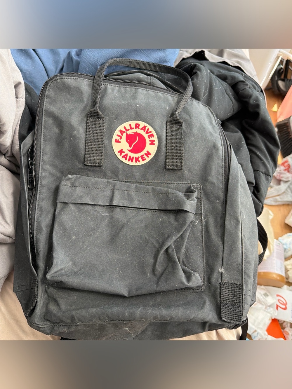 Fjällräven Kånken black backpack